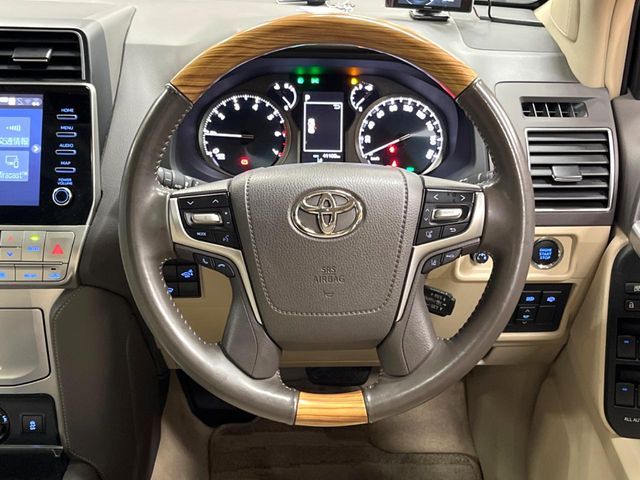 LANDCRUISER PRADO