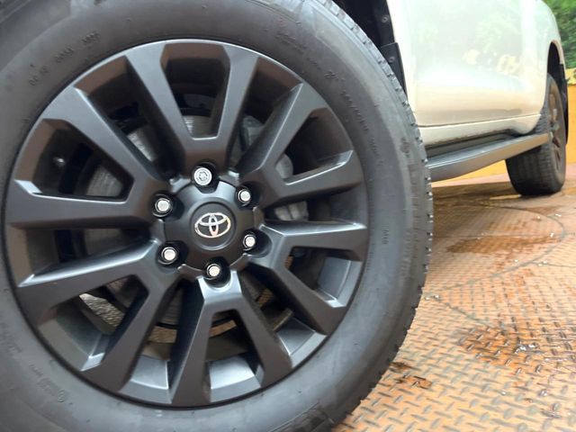 LANDCRUISER PRADO