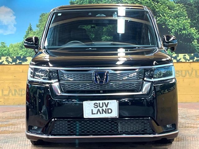 STEPWAGON e:HEV SPADA