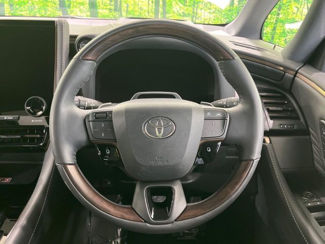 ALPHARD hybrid