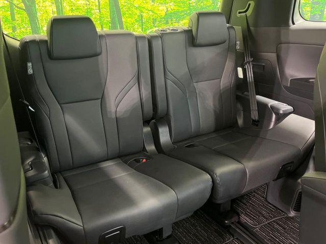 ALPHARD hybrid