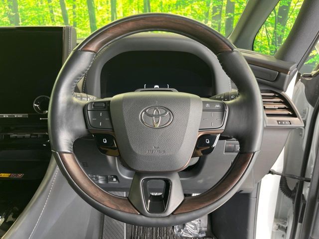 ALPHARD hybrid