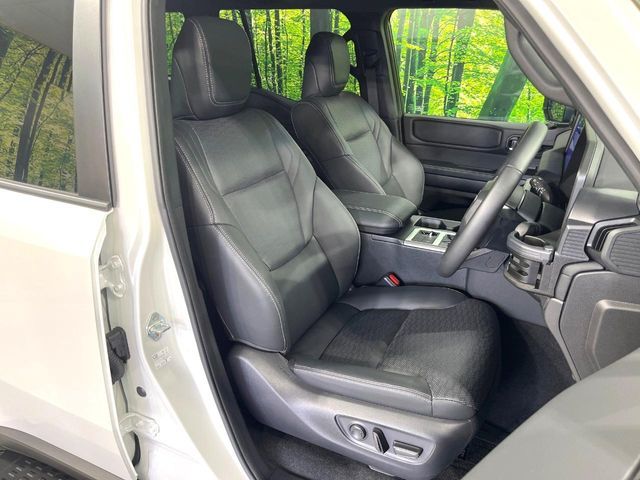 LANDCRUISER 250