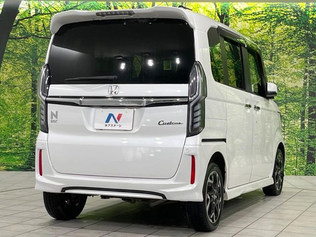 N BOX CUSTOM 4WD
