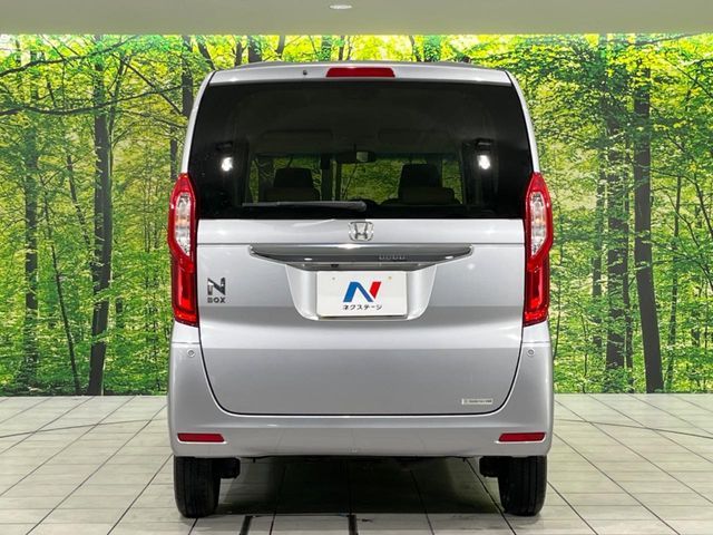 N BOX 4WD