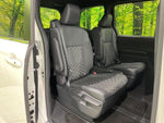 VOXY HYBRID 4WD