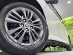 VOXY HYBRID 4WD