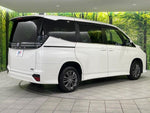 VOXY HYBRID 4WD