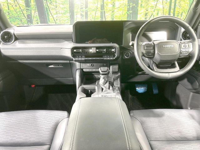 LANDCRUISER 250