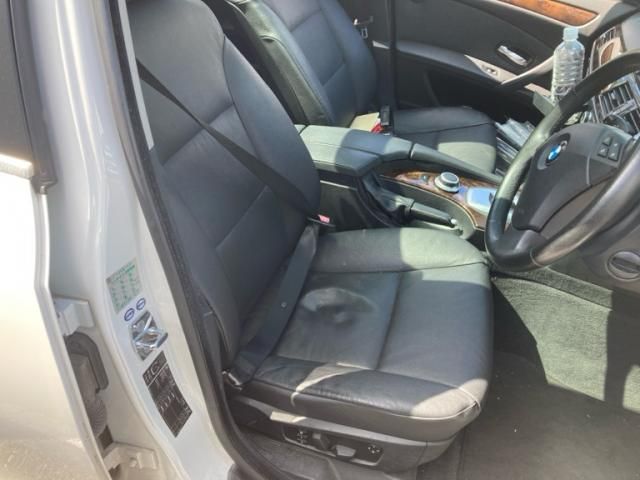 BMW 5series TOURING