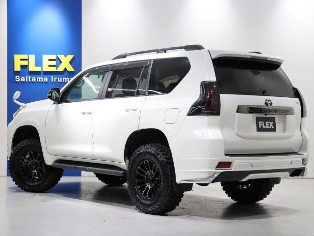 LANDCRUISER PRADO