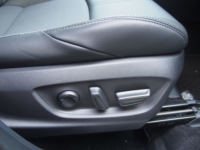 COROLLA CROSS