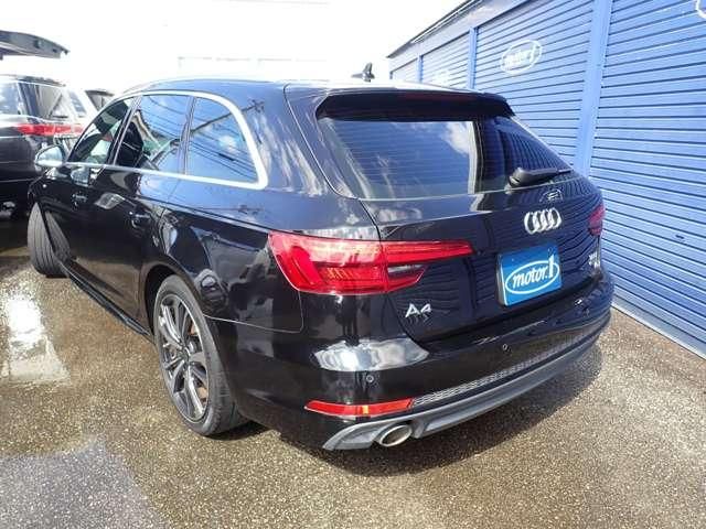 AUDI A4 AVANT