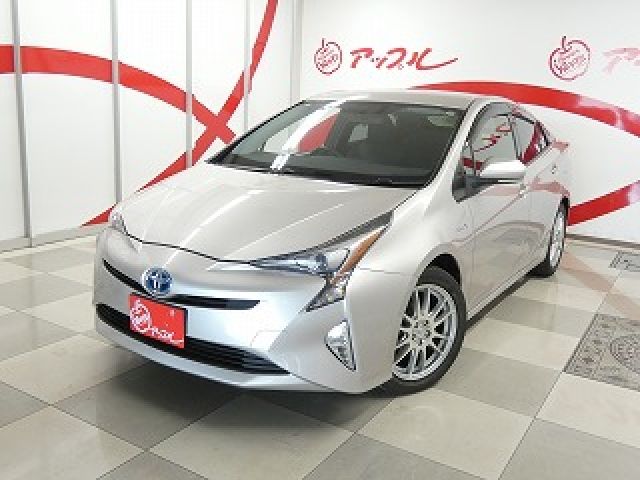 PRIUS 4WD