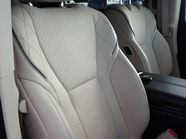 ALPHARD hybrid