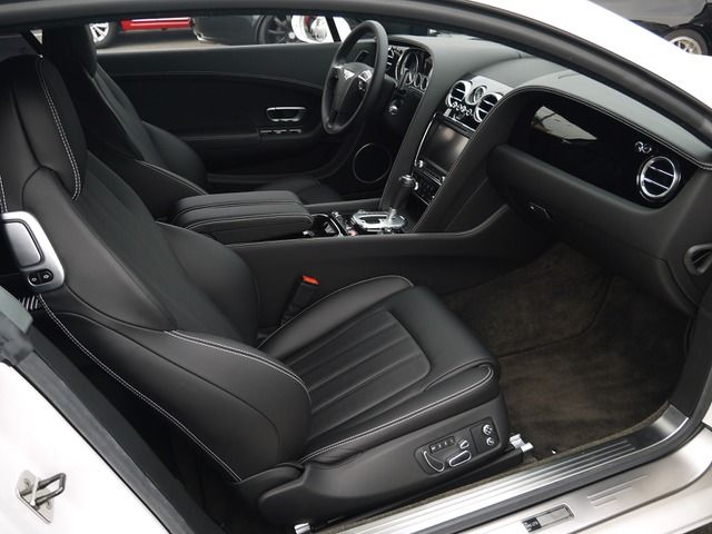 BENTLEY coupe