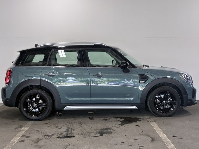 MINI COOPER D CROSSOVER