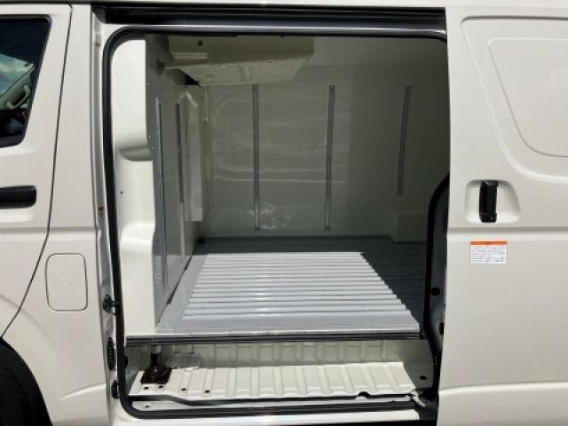HIACE van 1.2t 2WD