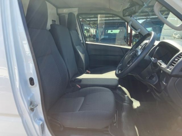 HIACE van 1.2t 2WD