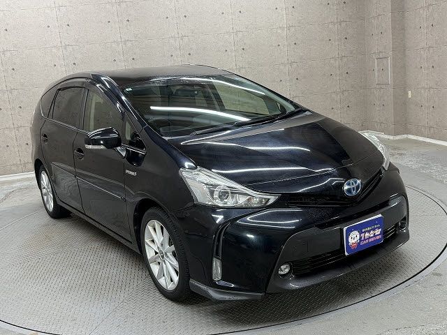 PRIUS Alpha
