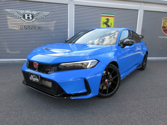CIVIC hatchback