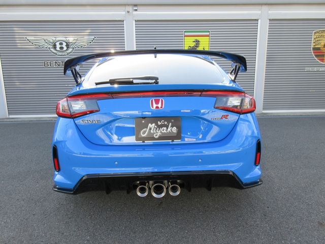CIVIC hatchback