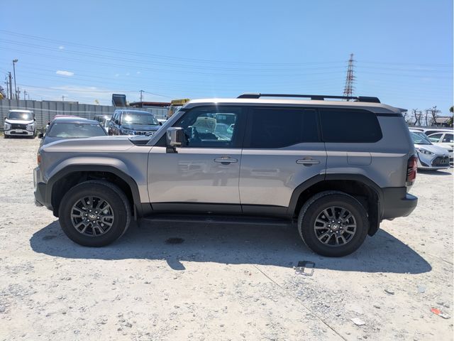 LANDCRUISER 250