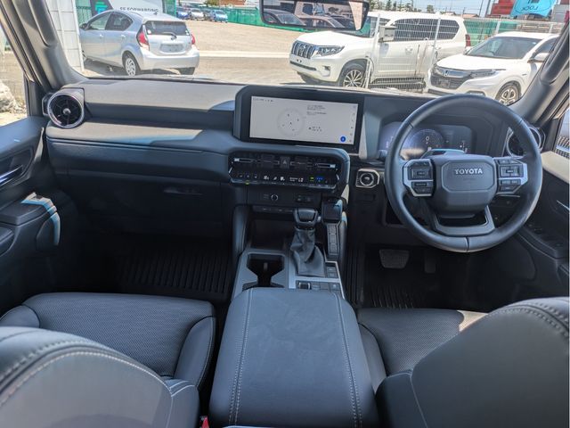 LANDCRUISER 250