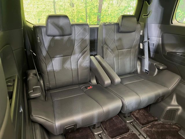 ALPHARD hybrid