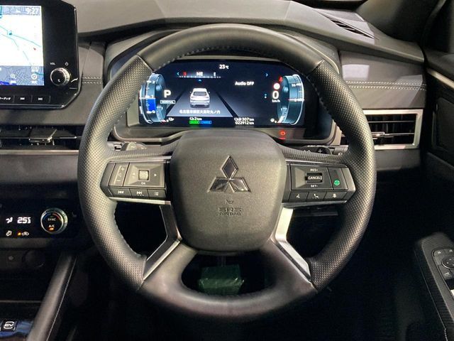 OUTLANDER PHEV
