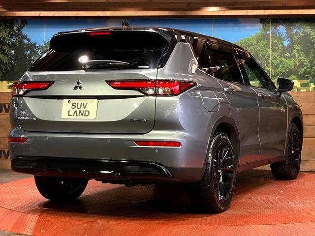 OUTLANDER PHEV