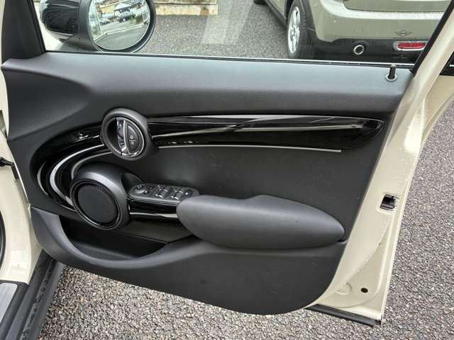 MINI COOPER SD 5DOOR