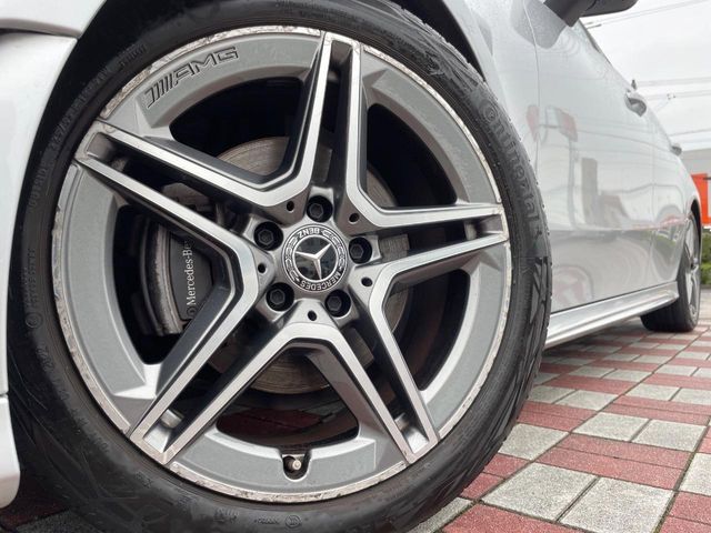 MERCEDES BENZ A class sedan