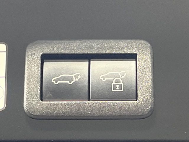 COROLLA CROSS HYBRID