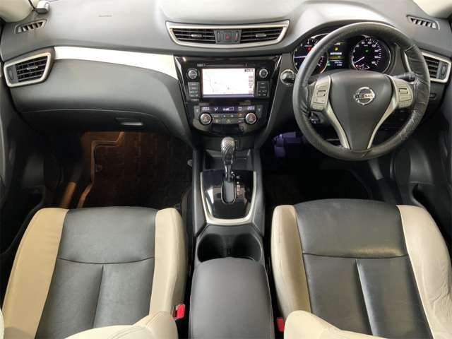 X-TRAIL HYBRID 4WD