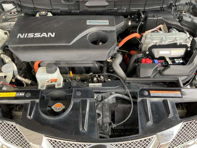 X-TRAIL HYBRID 4WD