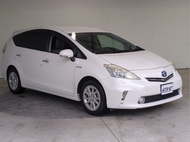 PRIUS Alpha