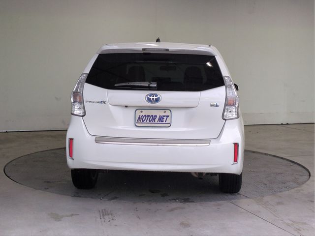 PRIUS Alpha