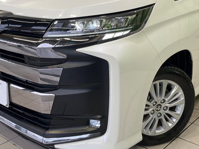 NOAH HYBRID 4WD