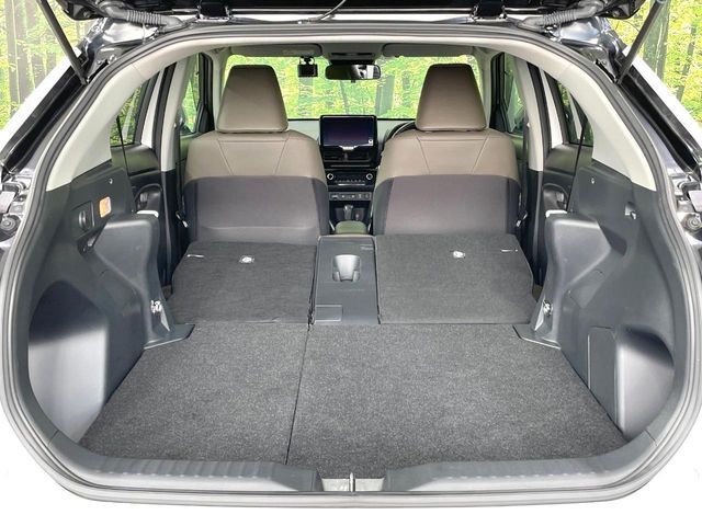 YARIS CROSS HYBRID