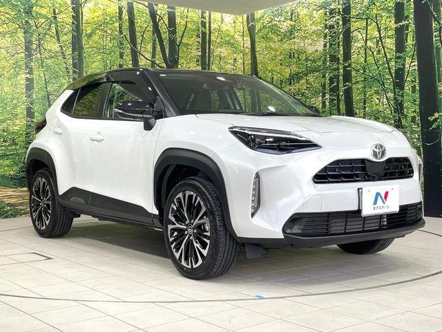 YARIS CROSS HYBRID