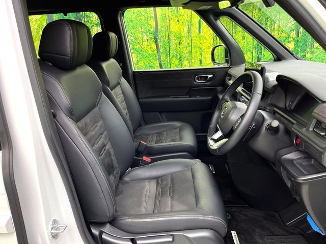 STEPWAGON e:HEV SPADA