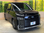 VOXY HYBRID