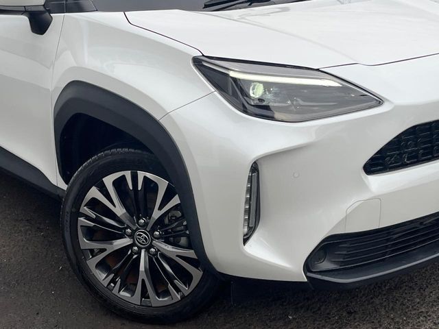 YARIS CROSS HYBRID