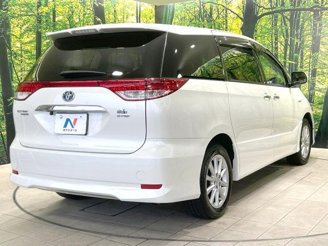 ESTIMA HYBRID 4WD