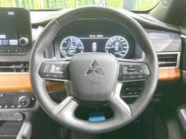 OUTLANDER PHEV