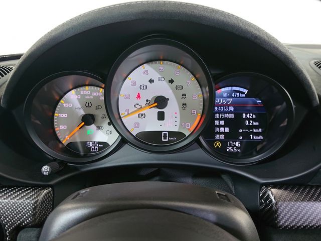 PORSCHE 718Spyder