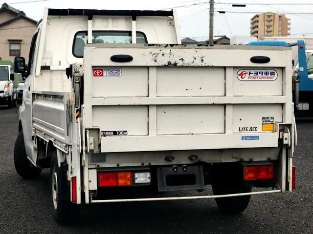 LITEACE truck 2WD