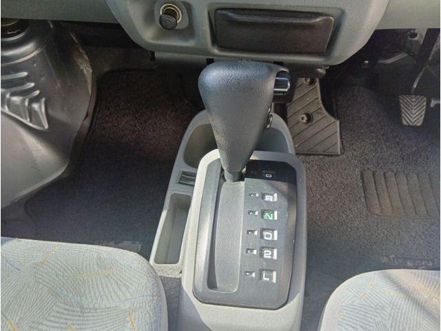 CLIPPER van
