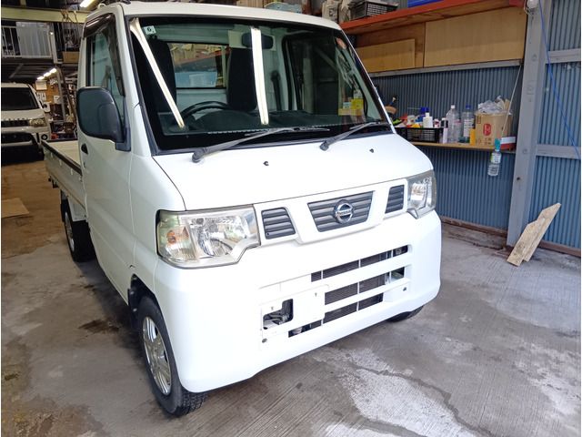 CLIPPER truck